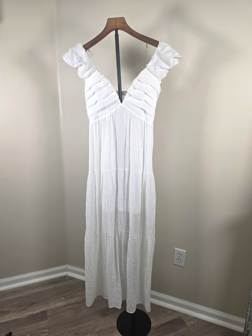 Hunter and Brown White Smocked Ruffle Strap Maxi Dress V-Neck White Party